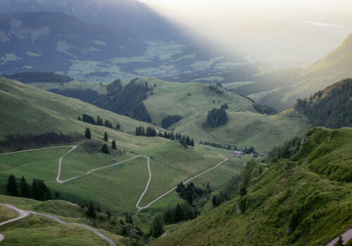 Literarische Almschmankerln aus dem Buch: Dein Augenblick Tirol